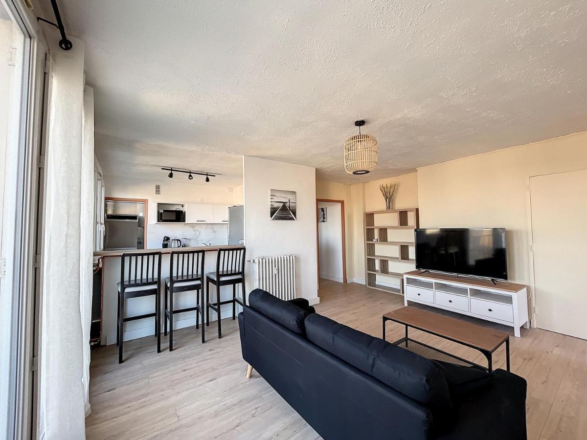 Agreable Appartement 4 Pieces, Vue Mont Ventoux, Proche Remparts Avignon Exterior photo